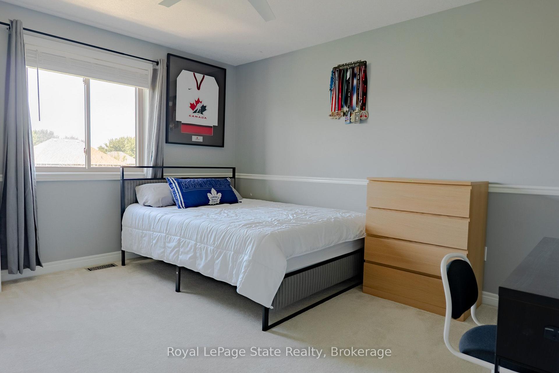 Photo 20 of 4303 Arejay Avenue, Lincoln, Beamsville — HOMEH