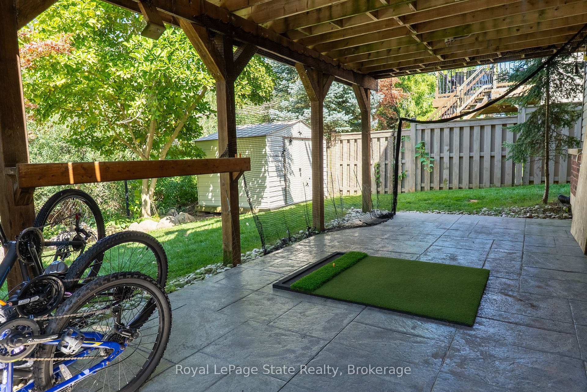 Photo 33 of 4303 Arejay Avenue, Lincoln, Beamsville — HOMEH