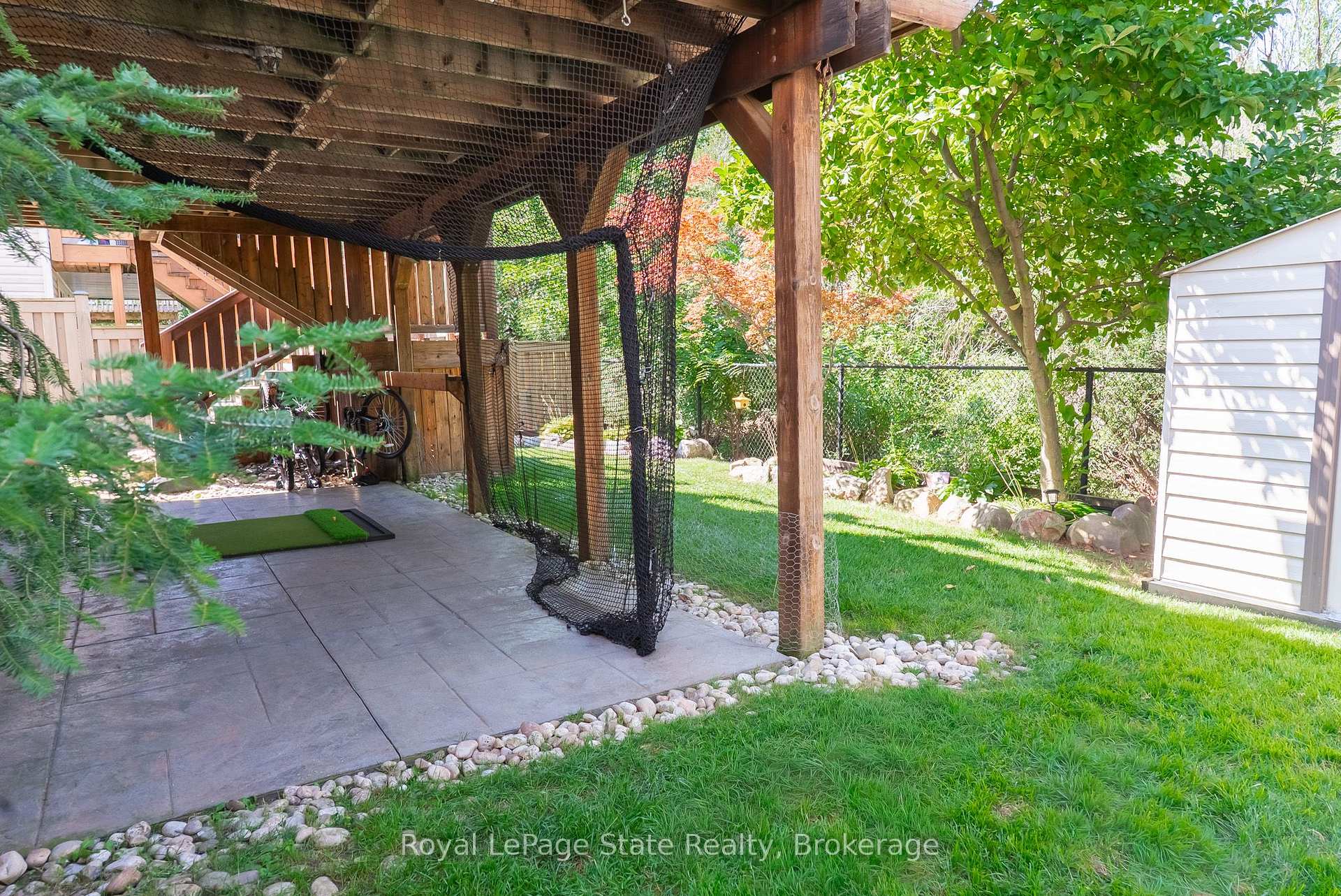 Photo 35 of 4303 Arejay Avenue, Lincoln, Beamsville — HOMEH