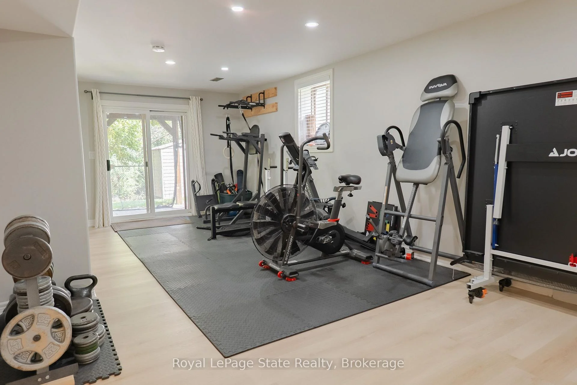 Photo 30 of 4303 Arejay Avenue, Lincoln, Beamsville — HOMEH