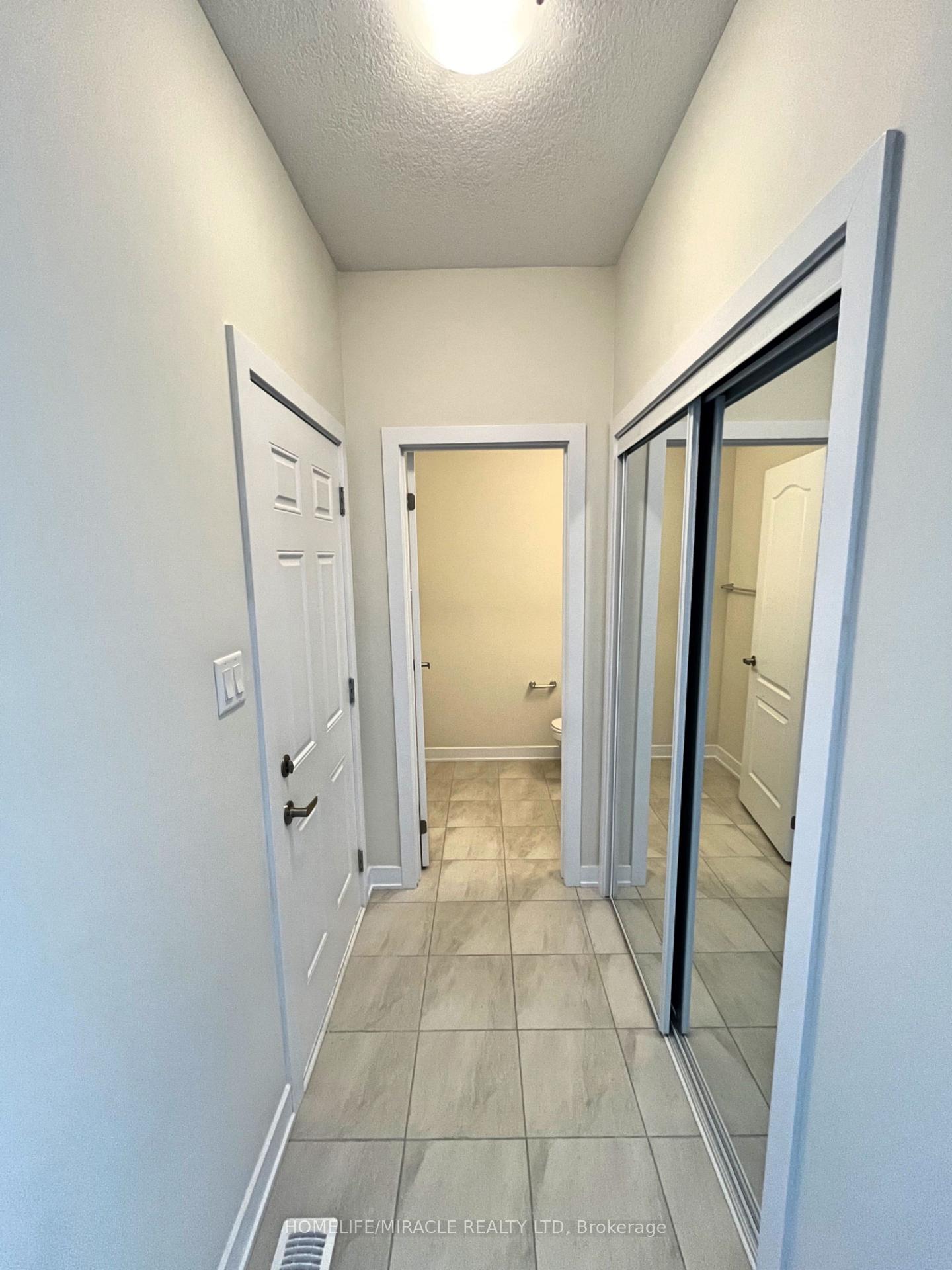Photo 6 of 66 Aviron Crescent, Welland, Dain City — HOMEH