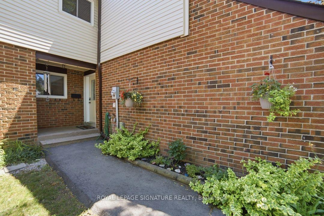 Photo 4 of Unit 34, 550 Childs Drive, Milton, Timberlea — HOMEH
