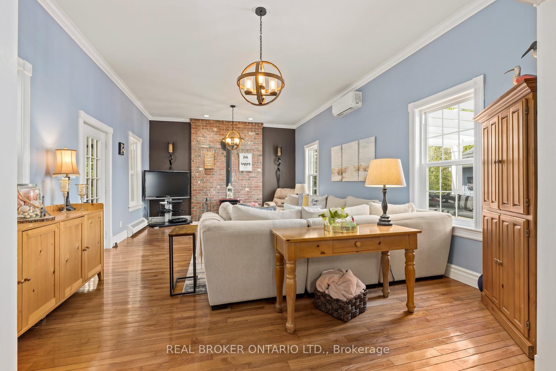 Photo 13 of 25 Stewarttown Road, Halton Hills, Stewarttown — HOMEH