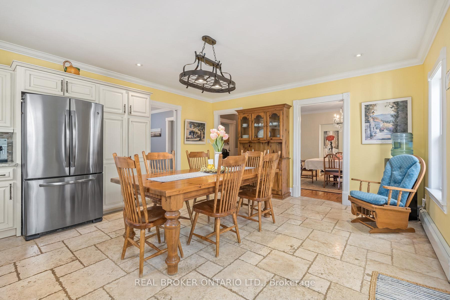 Photo 19 of 25 Stewarttown Road, Halton Hills, Stewarttown — HOMEH