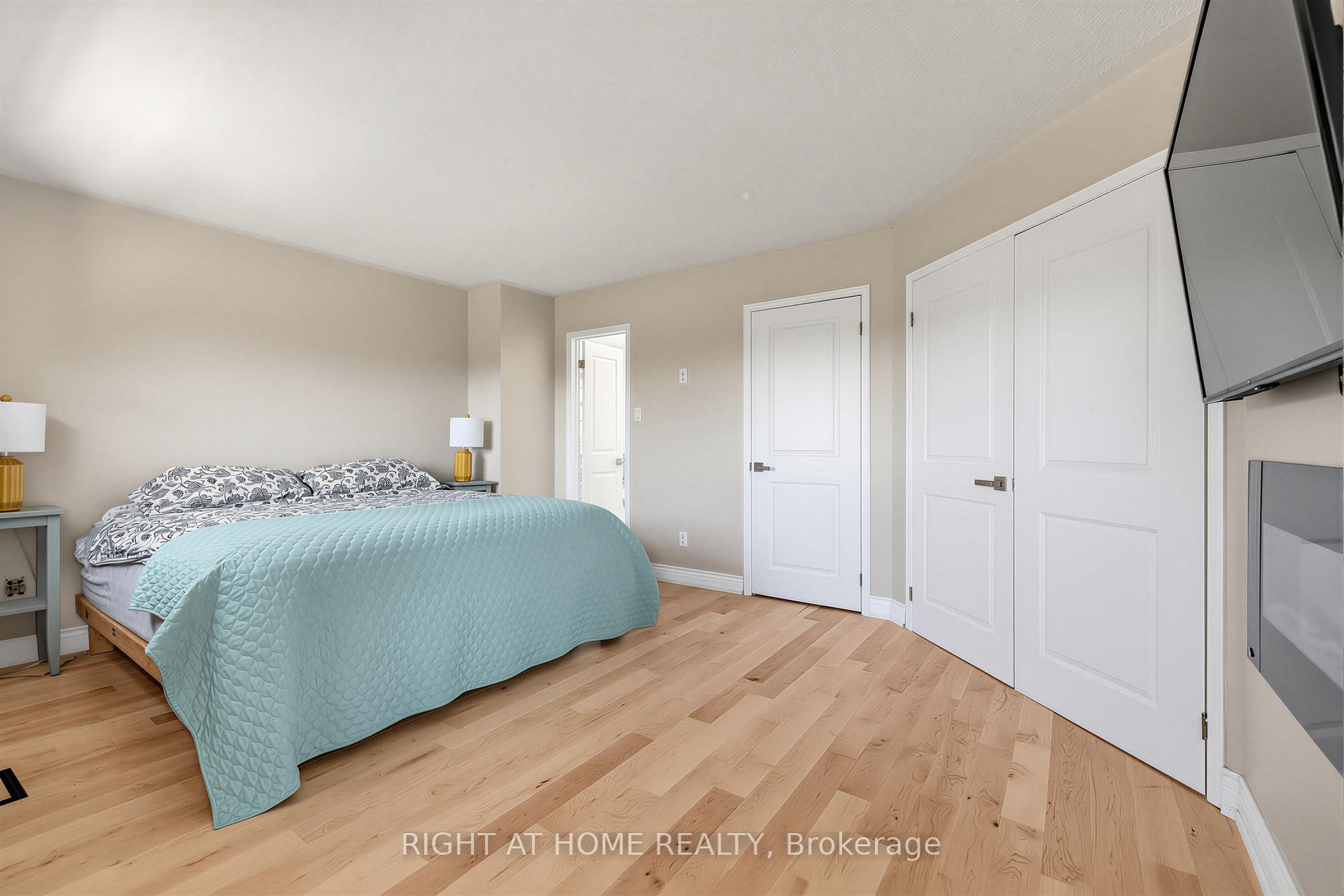 Photo 27 of 2114 Hughes Drive, Innisfil, Rural Innisfil — HOMEH