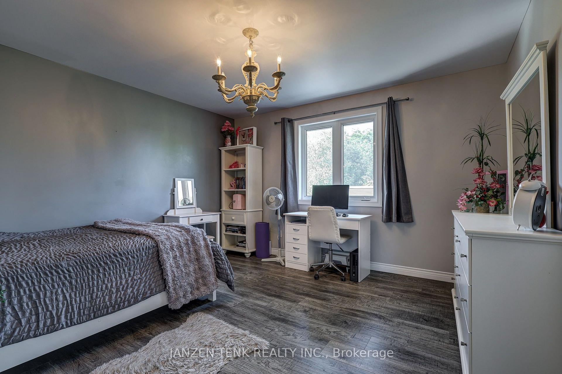 Photo 19 of 49988 Catherina Street, Malahide, Rural Malahide — HOMEH