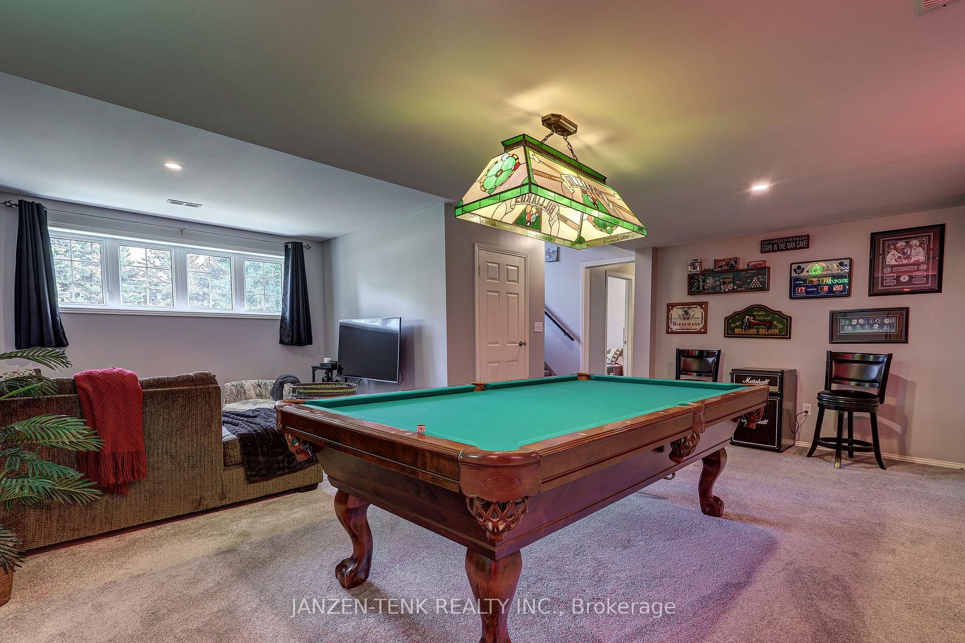 Photo 25 of 49988 Catherina Street, Malahide, Rural Malahide — HOMEH