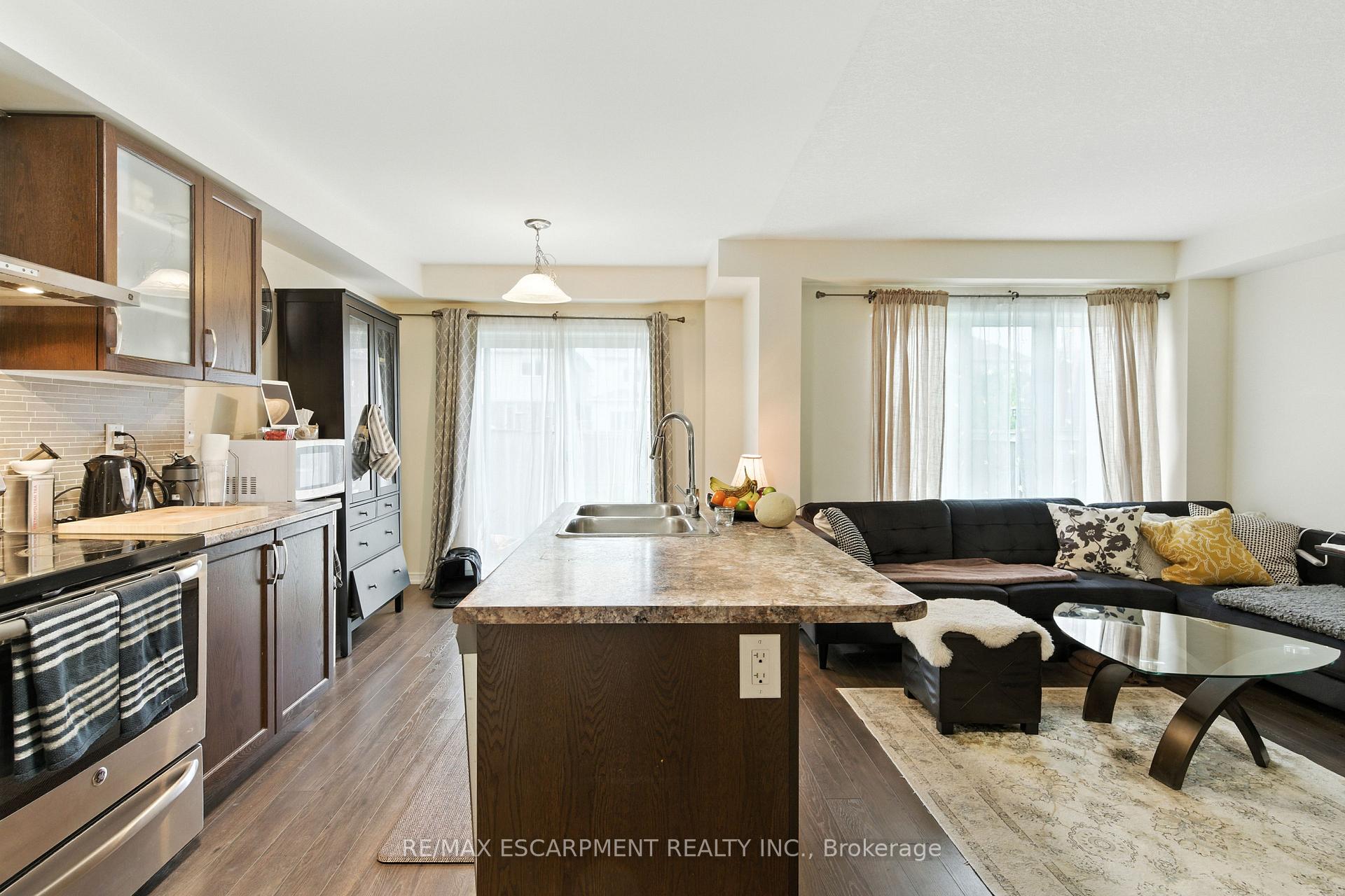 Photo 4 of 245 Powell Road, Brantford, Empire South — HOMEH