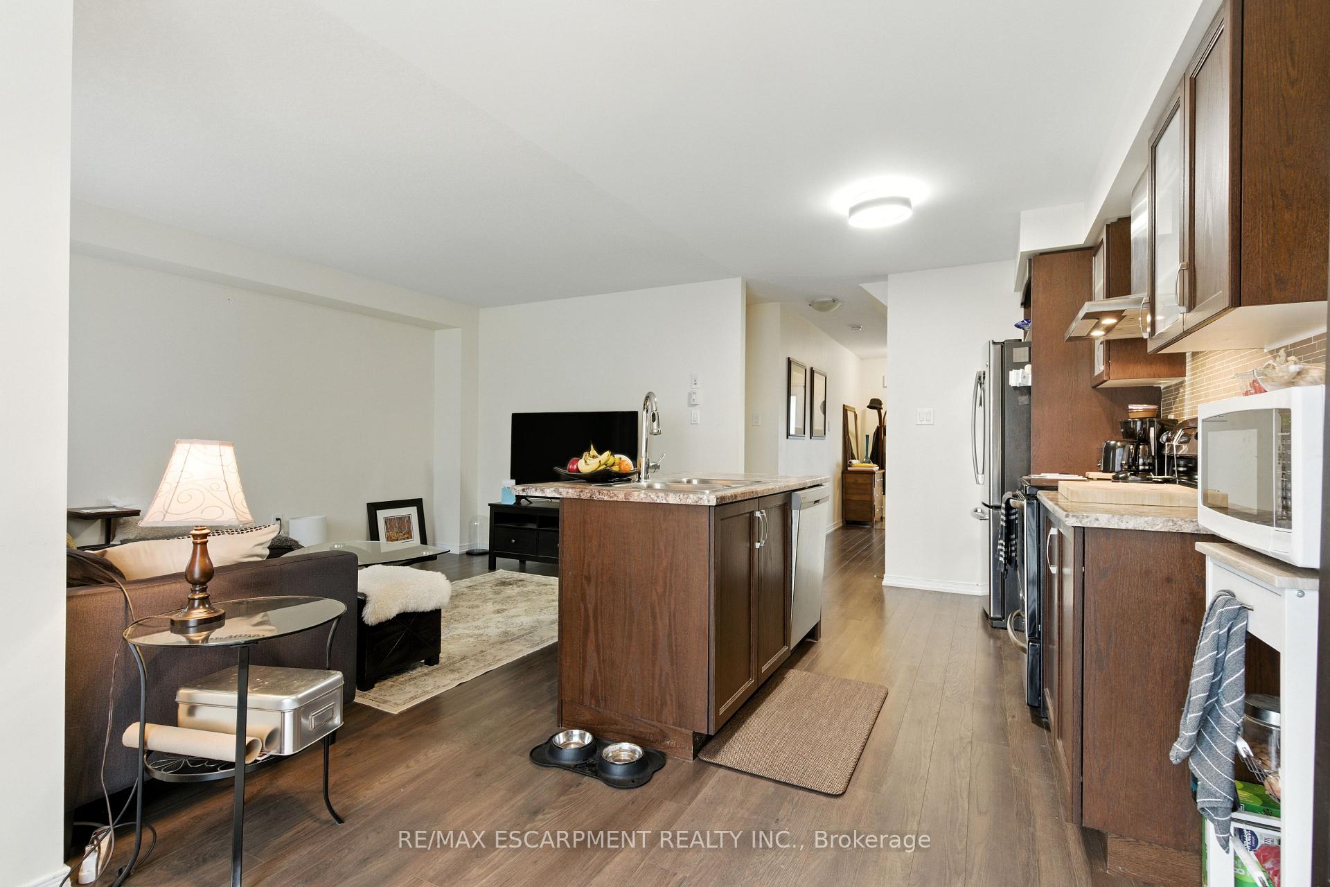 Photo 6 of 245 Powell Road, Brantford, Empire South — HOMEH