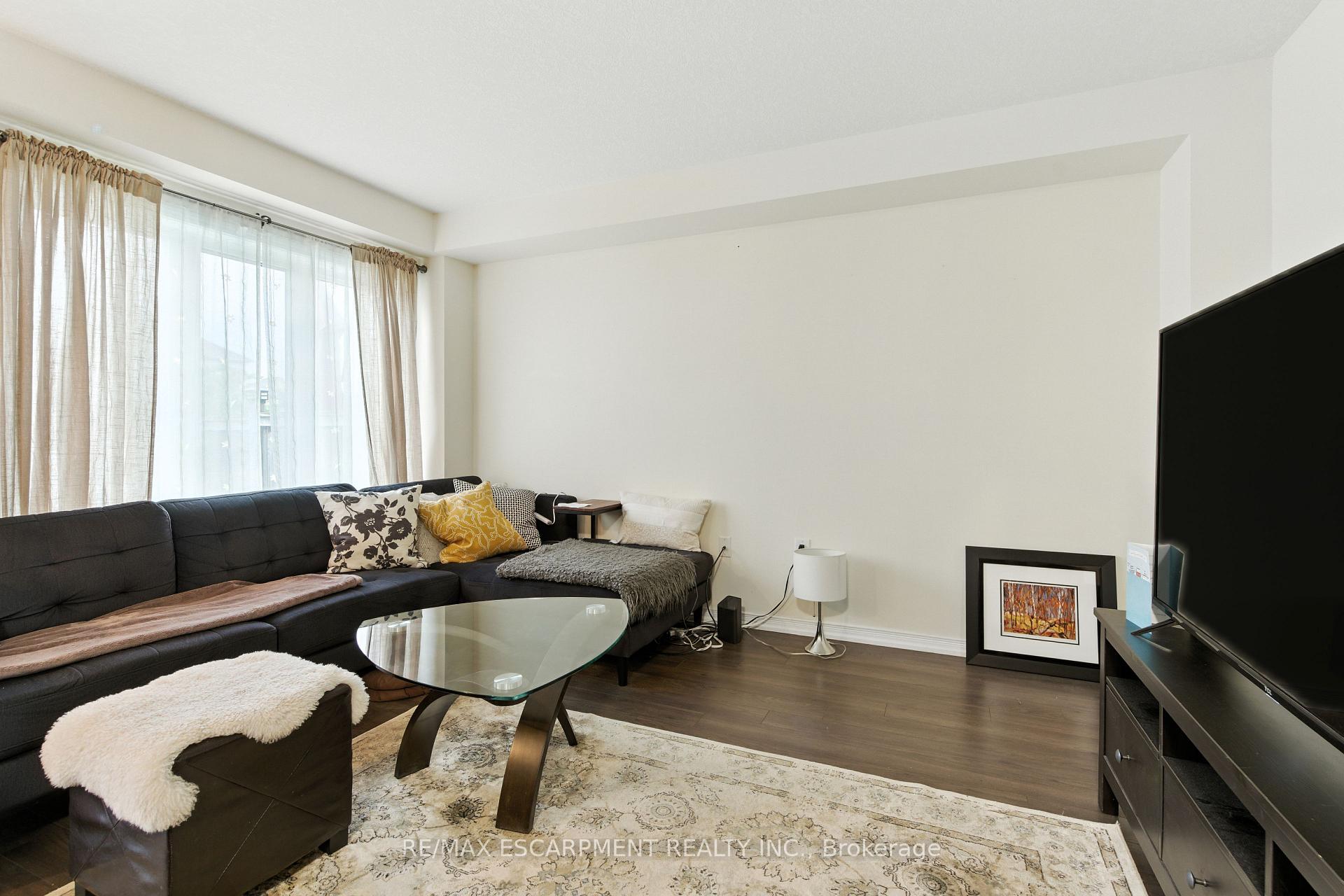 Photo 7 of 245 Powell Road, Brantford, Empire South — HOMEH