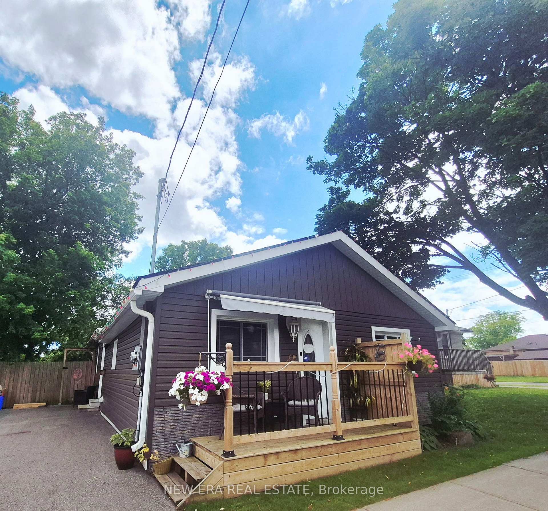 Photo 1 of 779 Chamberlain Street, Peterborough, Otonabee Ward 1 — HOMEH