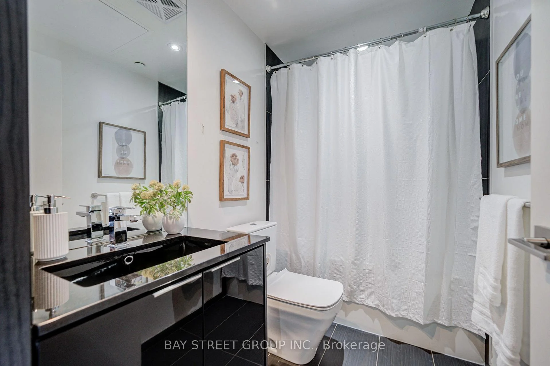 Photo 28 of Unit 5308, 70 Temperance Street, Toronto, Bay Street Corridor — HOMEH