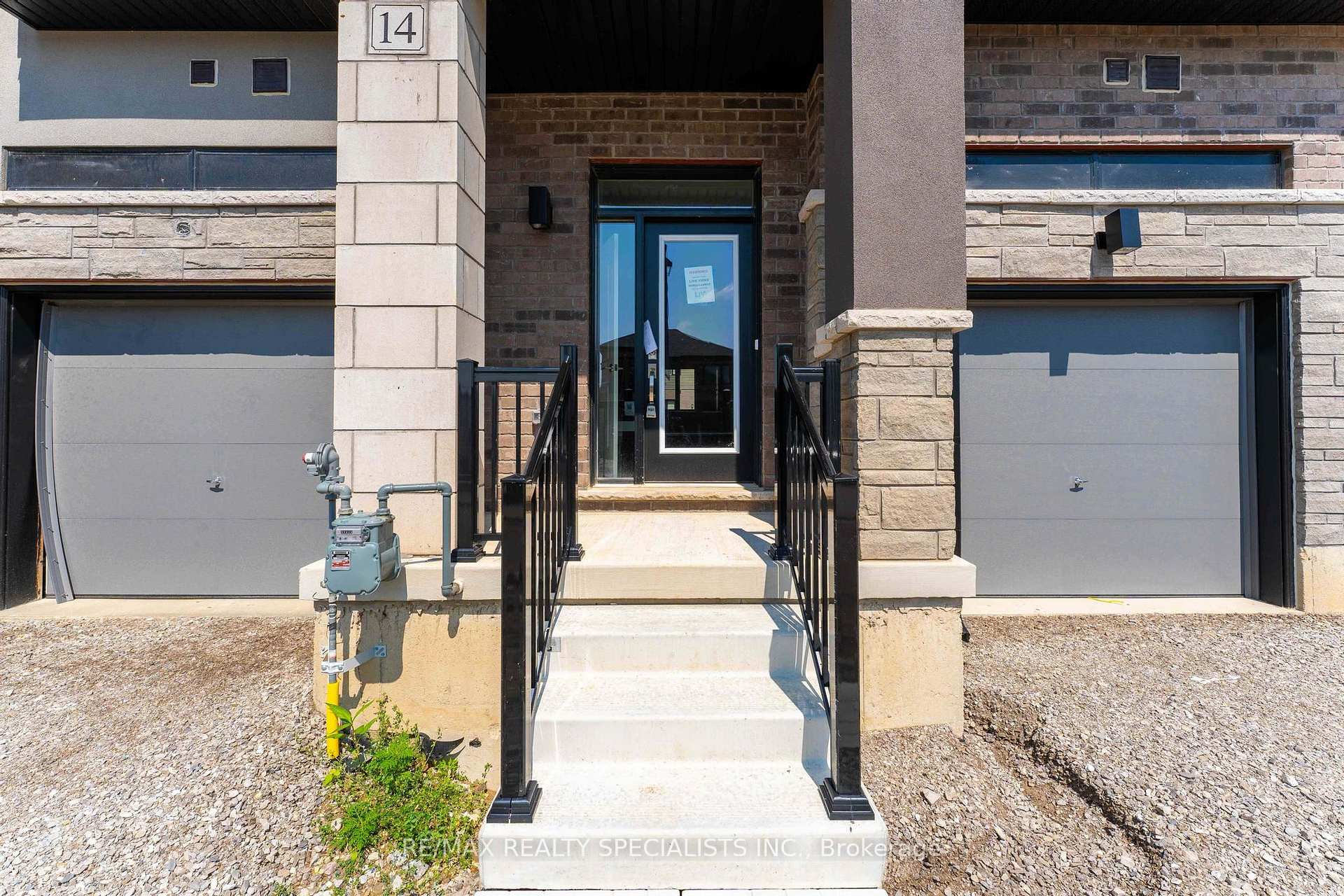 Photo 4 of 14 Dennis Street, Brantford, Northwest Industrial — HOMEH