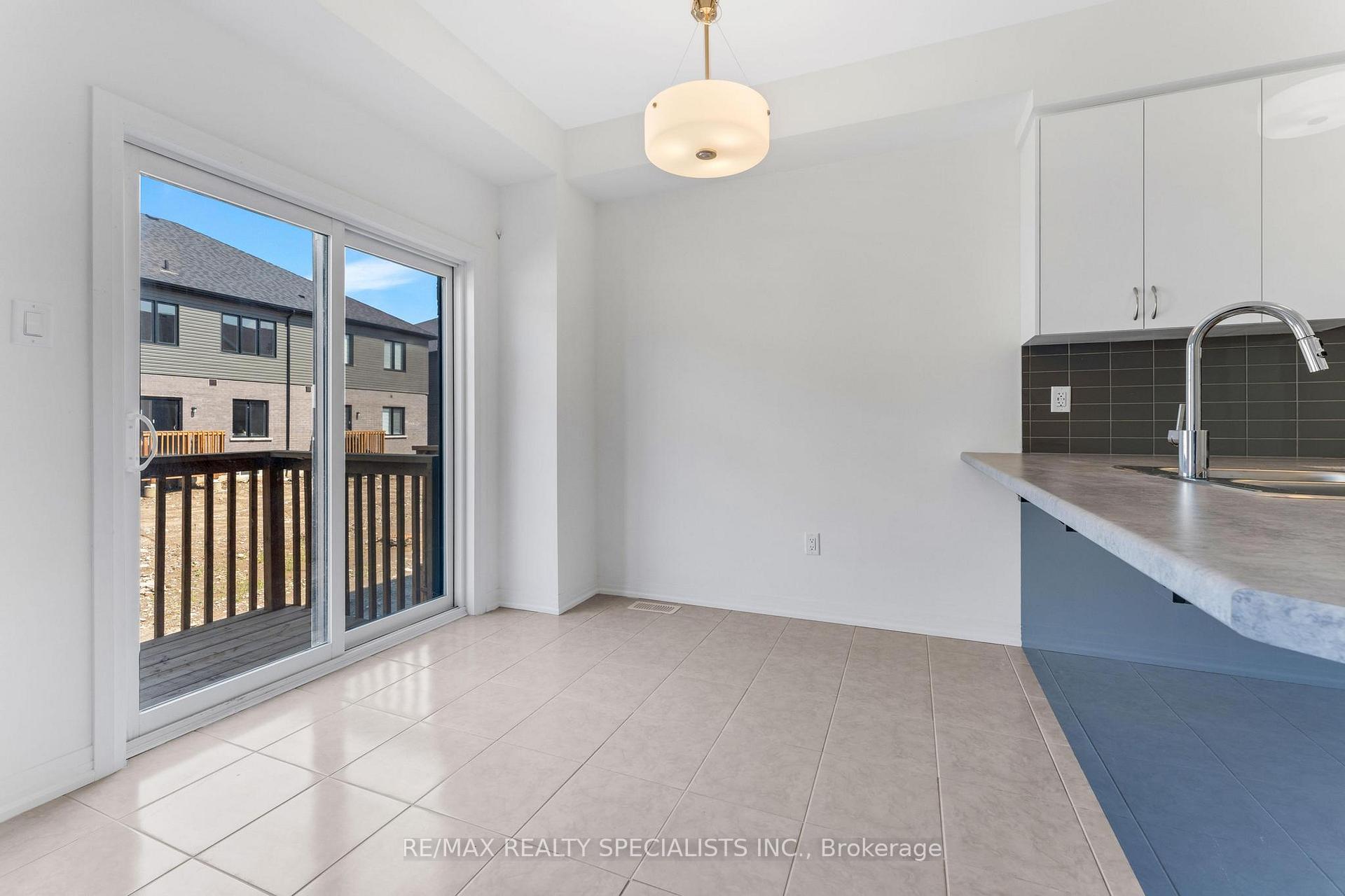 Photo 12 of 14 Dennis Street, Brantford, Northwest Industrial — HOMEH