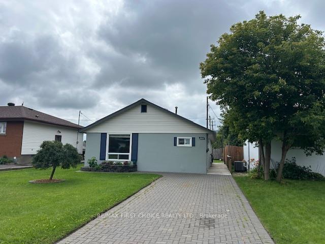 Photo 1 of 208 Gordon Street, Thunder Bay, Green Acres — HOMEH