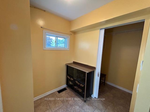 Photo 7 of 208 Gordon Street, Thunder Bay, Green Acres — HOMEH