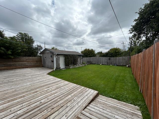 Photo 17 of 208 Gordon Street, Thunder Bay, Green Acres — HOMEH