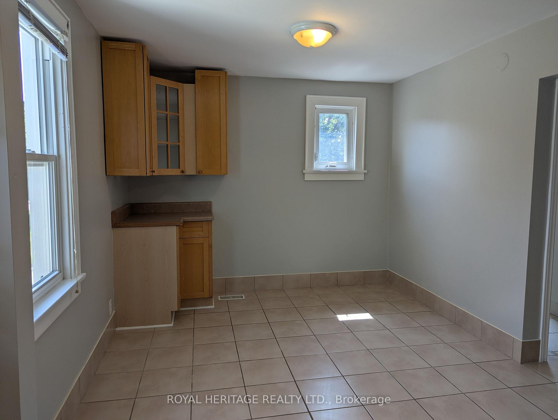 Photo 8 of Unit 1, 951 Dundas Street E, Whitby, Downtown Whitby — HOMEH