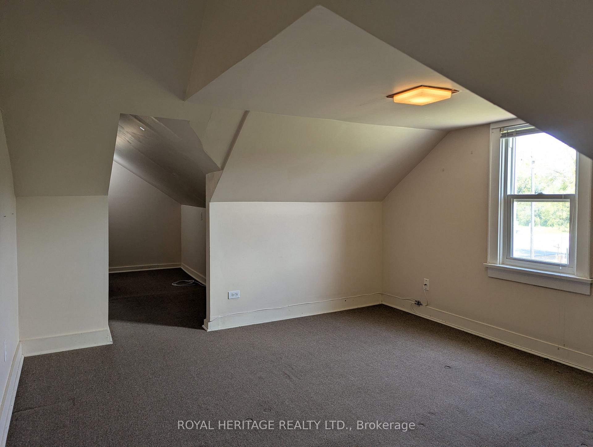 Photo 16 of Unit 1, 951 Dundas Street E, Whitby, Downtown Whitby — HOMEH
