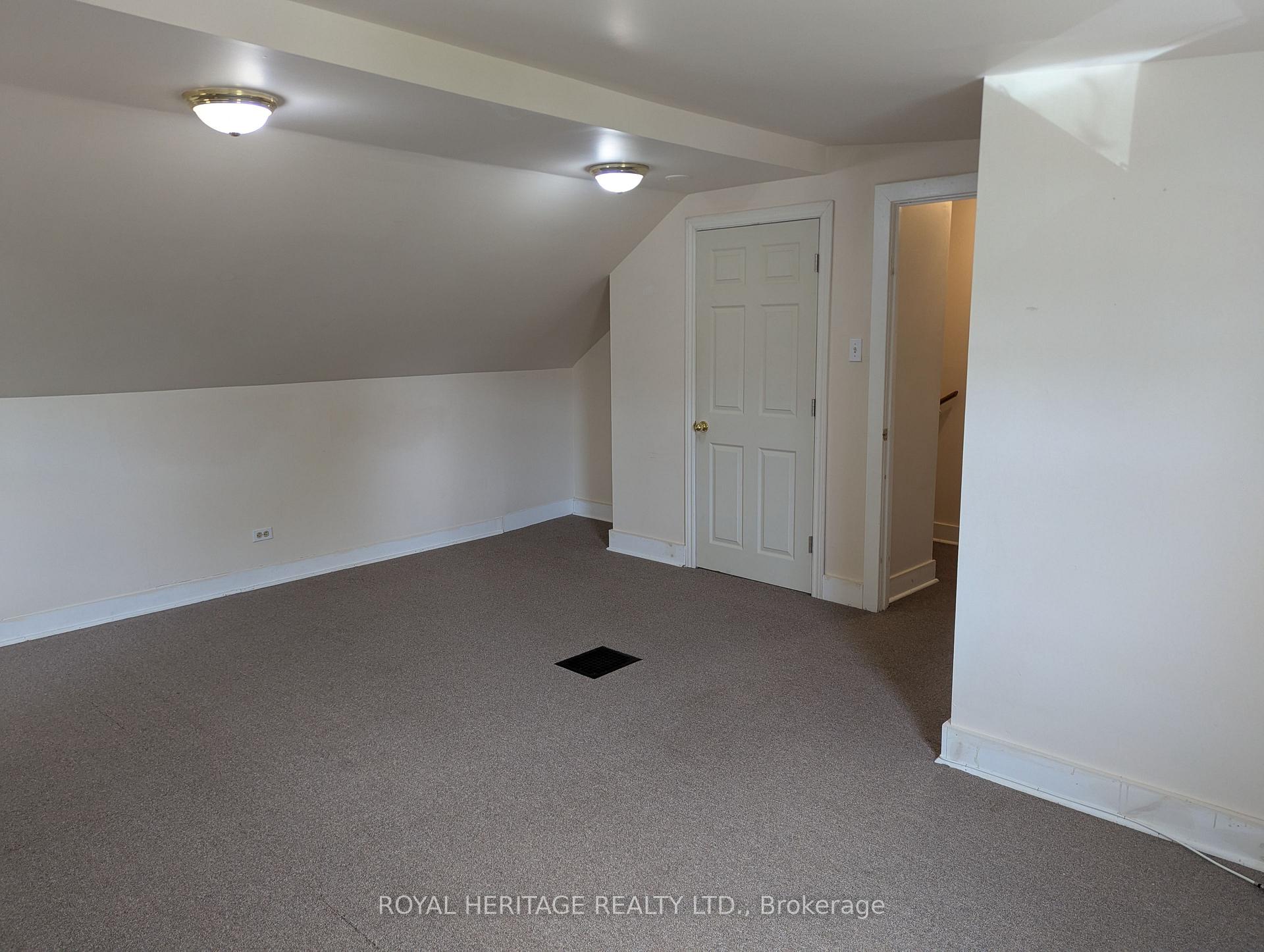 Photo 23 of Unit 1, 951 Dundas Street E, Whitby, Downtown Whitby — HOMEH