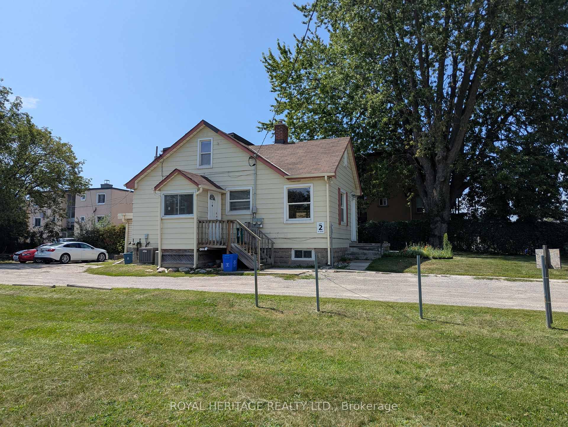 Photo 25 of Unit 1, 951 Dundas Street E, Whitby, Downtown Whitby — HOMEH