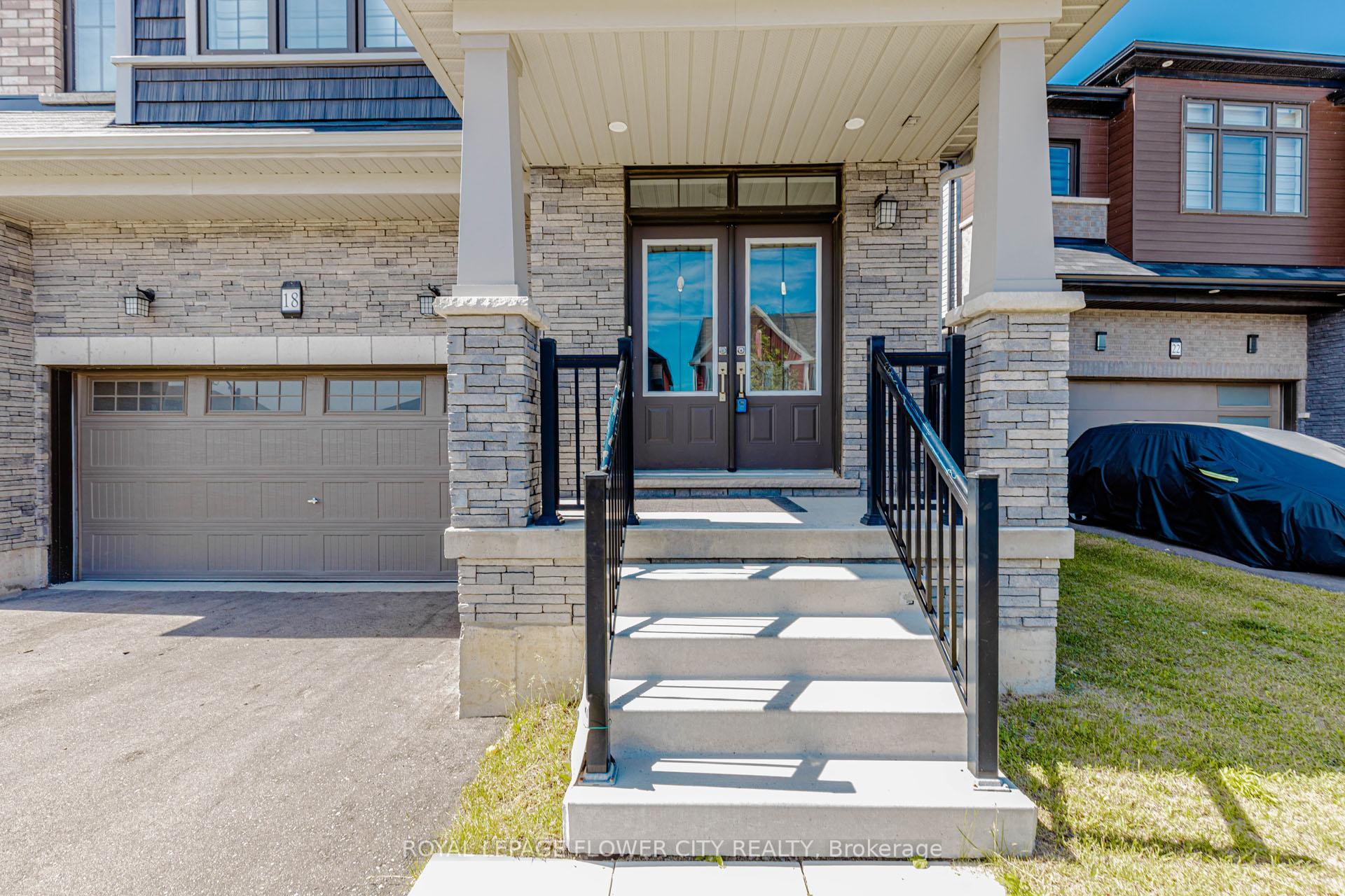 Photo 2 of 18 Santo Court, Woolwich, Breslau — HOMEH