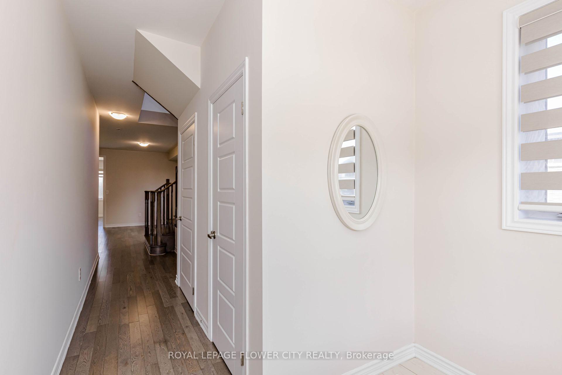 Photo 5 of 18 Santo Court, Woolwich, Breslau — HOMEH