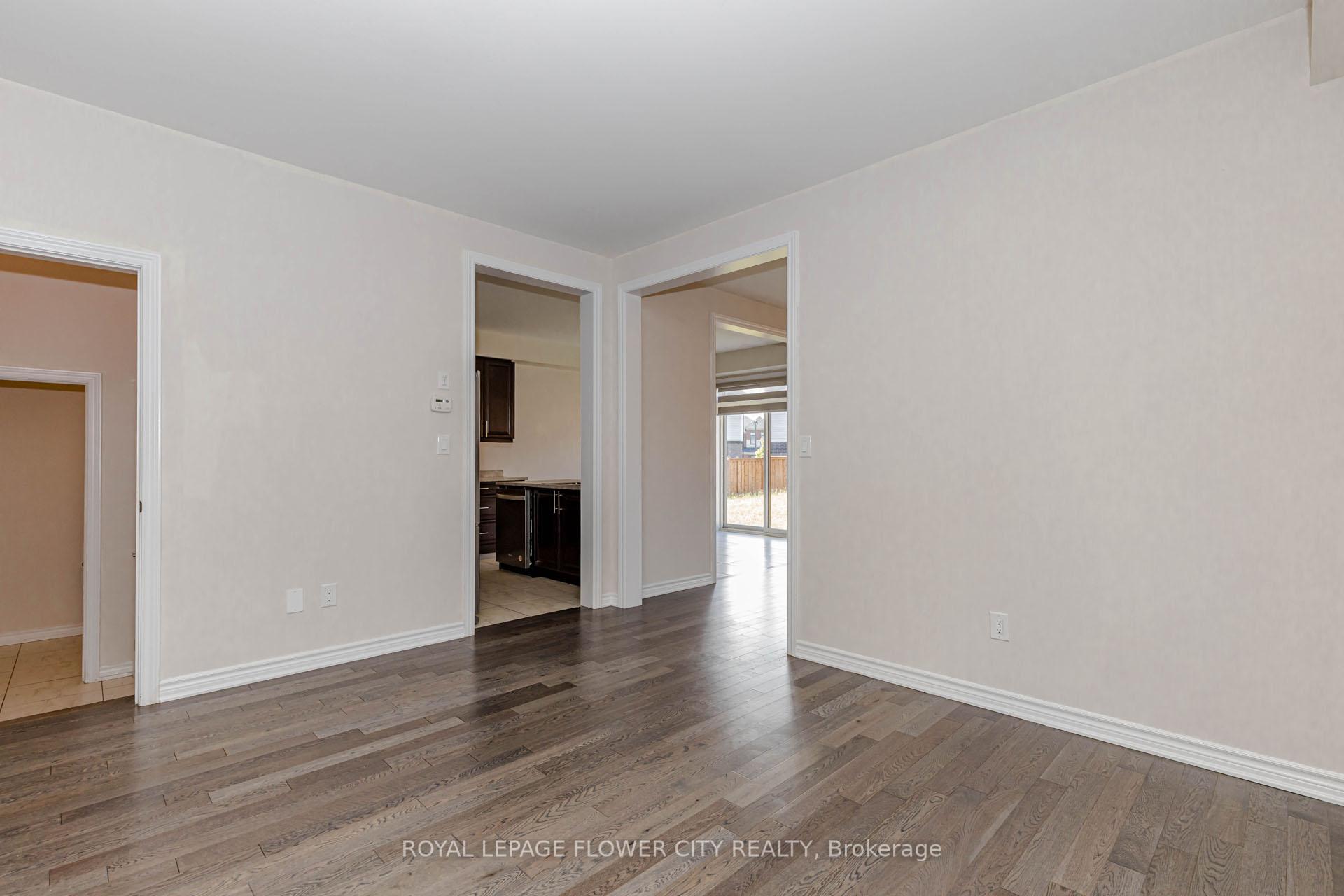 Photo 6 of 18 Santo Court, Woolwich, Breslau — HOMEH