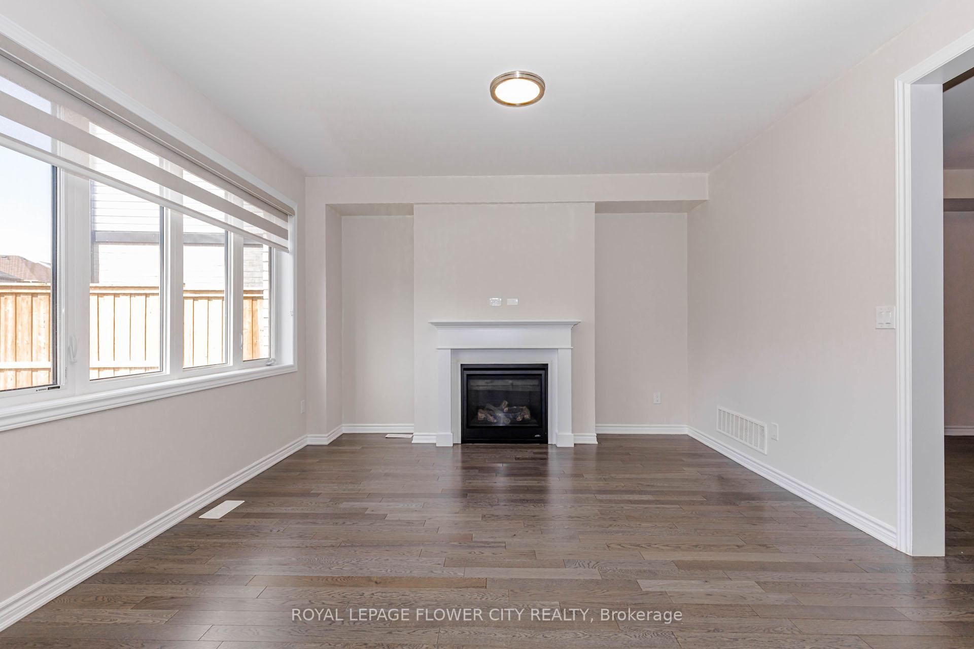 Photo 10 of 18 Santo Court, Woolwich, Breslau — HOMEH
