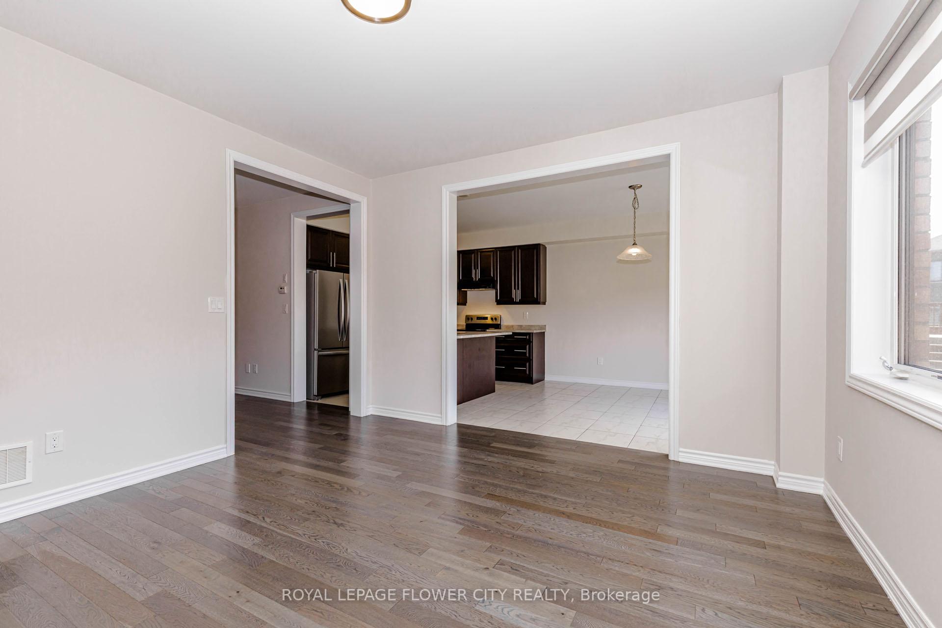 Photo 11 of 18 Santo Court, Woolwich, Breslau — HOMEH
