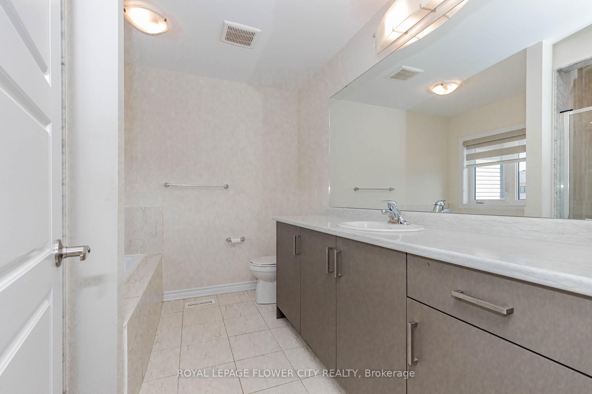 Photo 31 of 18 Santo Court, Woolwich, Breslau — HOMEH