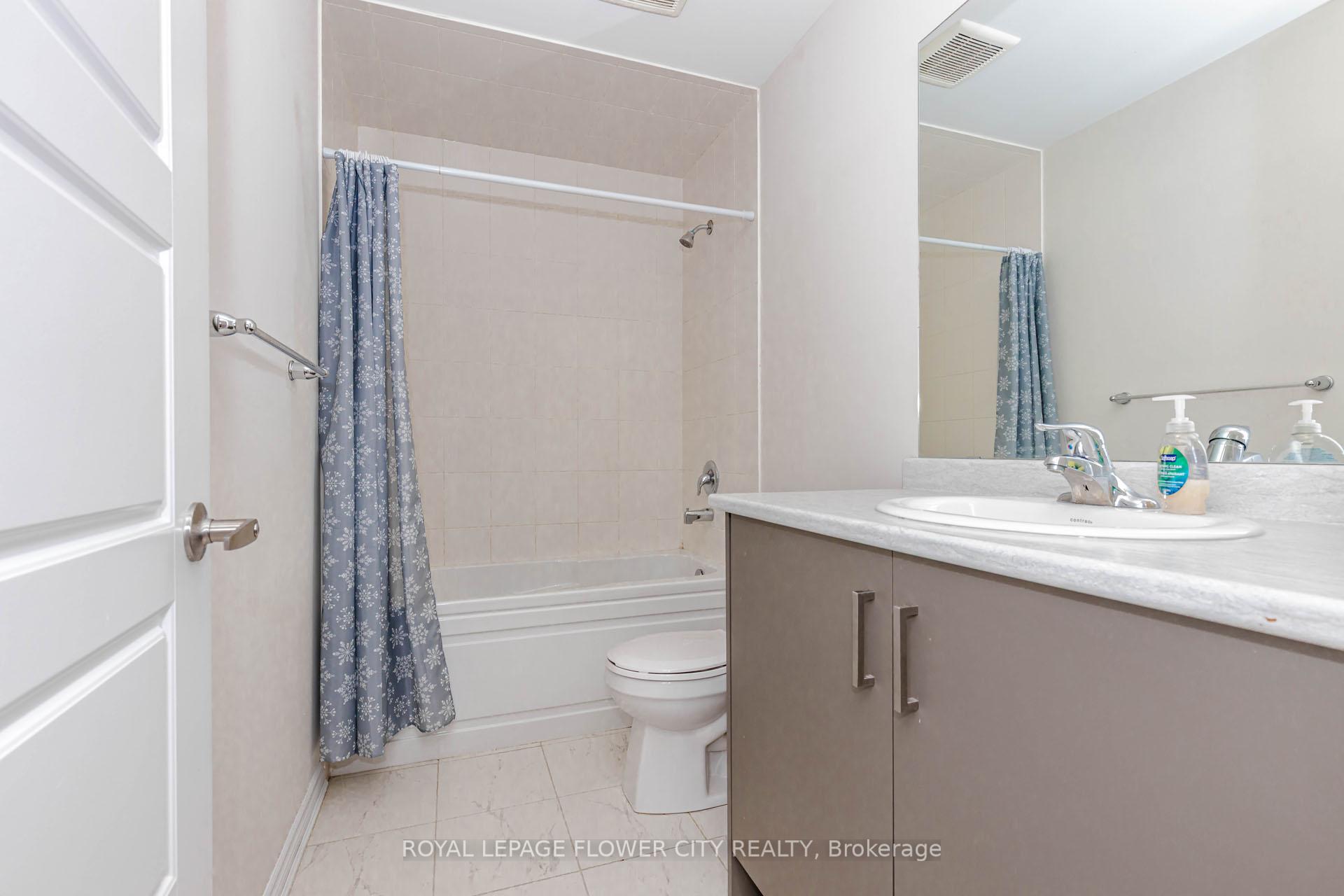 Photo 36 of 18 Santo Court, Woolwich, Breslau — HOMEH