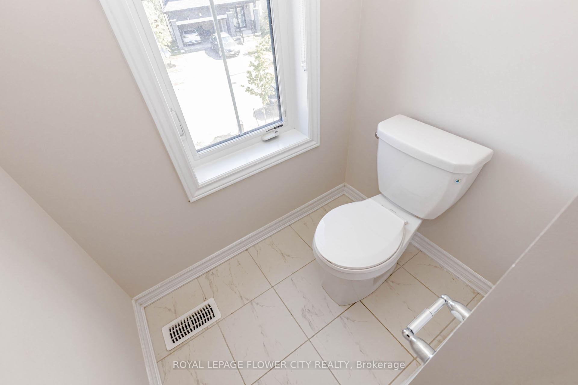 Photo 40 of 18 Santo Court, Woolwich, Breslau — HOMEH