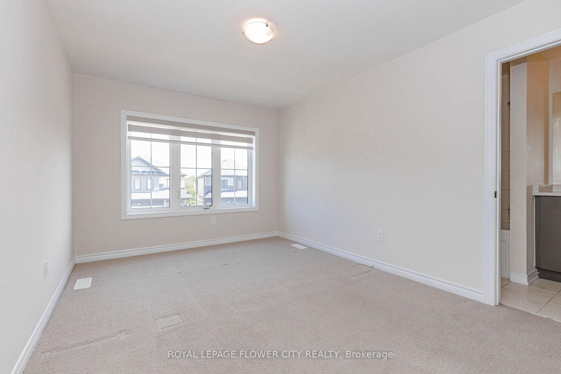 Photo 41 of 18 Santo Court, Woolwich, Breslau — HOMEH