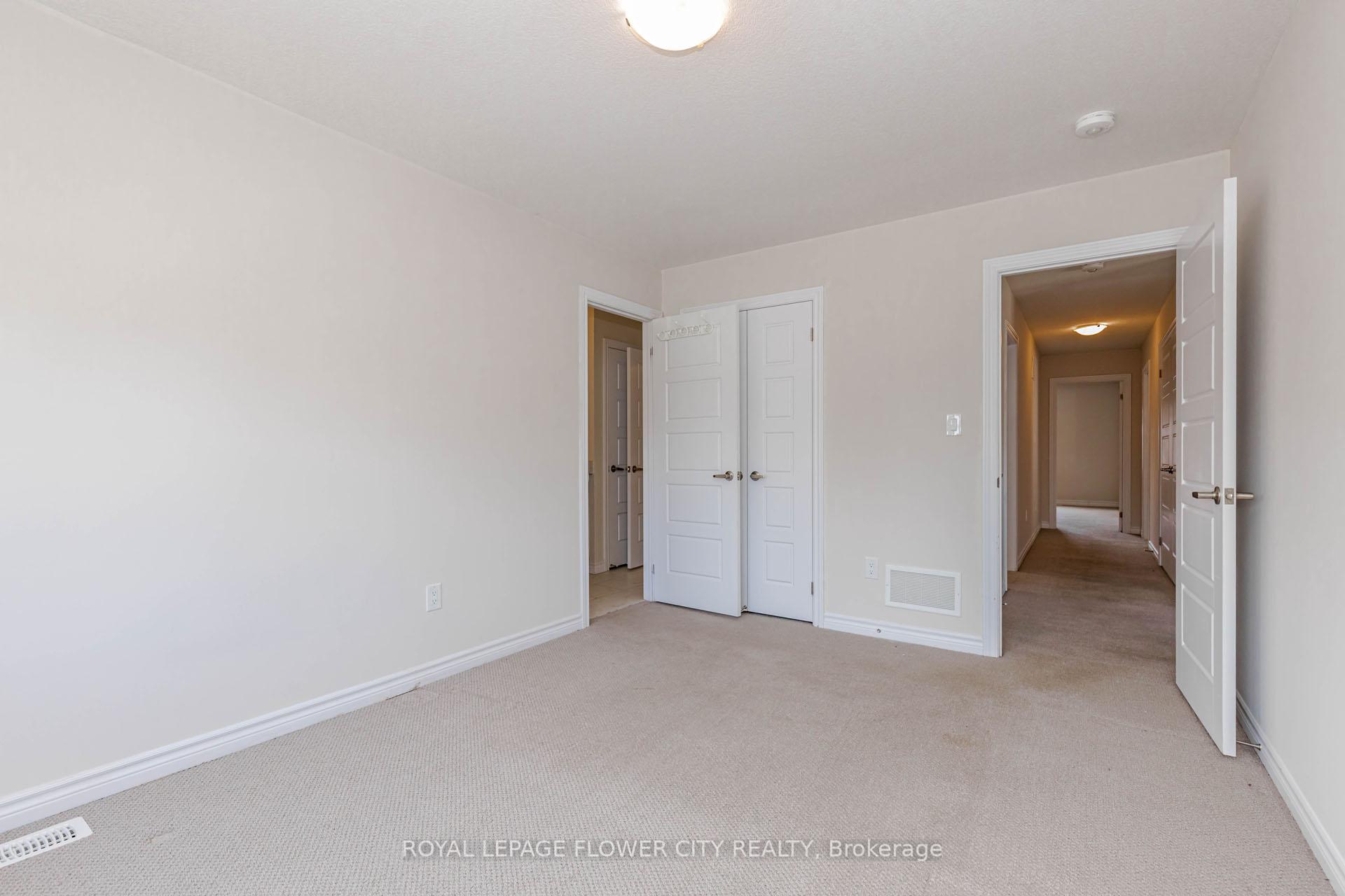 Photo 44 of 18 Santo Court, Woolwich, Breslau — HOMEH