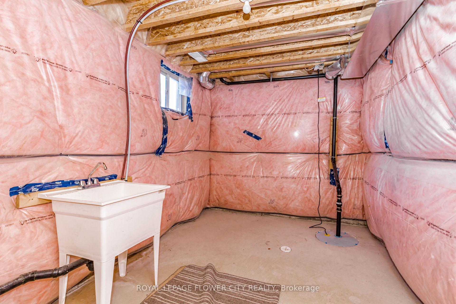 Photo 47 of 18 Santo Court, Woolwich, Breslau — HOMEH