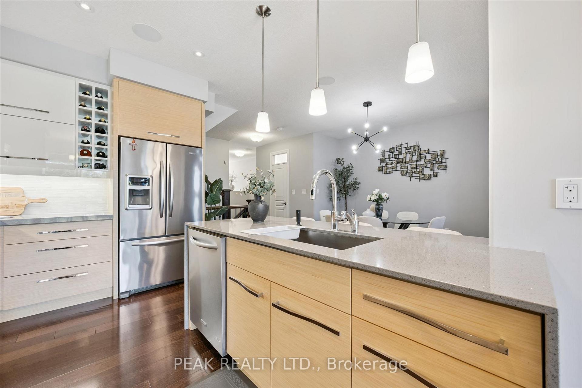 Photo 11 of 111 Oak Park Drive, Waterloo, Eastbridge — HOMEH