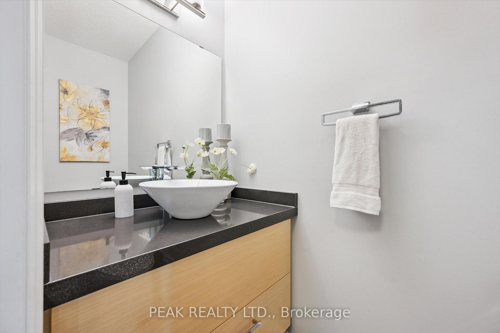 Photo 13 of 111 Oak Park Drive, Waterloo, Eastbridge — HOMEH