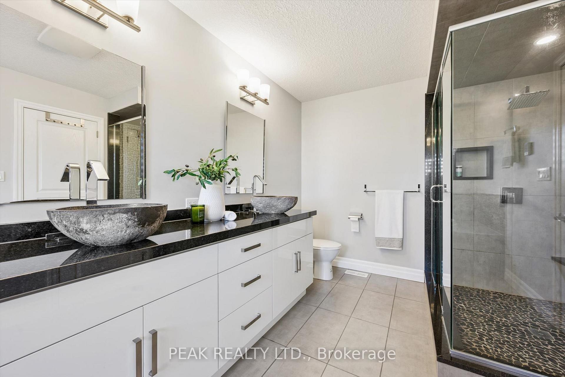 Photo 22 of 111 Oak Park Drive, Waterloo, Eastbridge — HOMEH