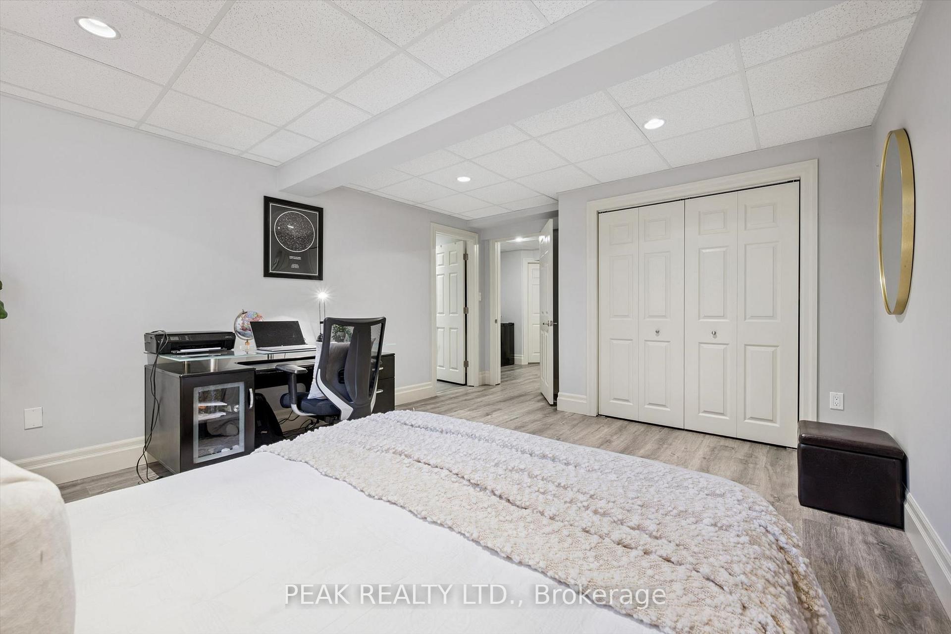 Photo 30 of 111 Oak Park Drive, Waterloo, Eastbridge — HOMEH