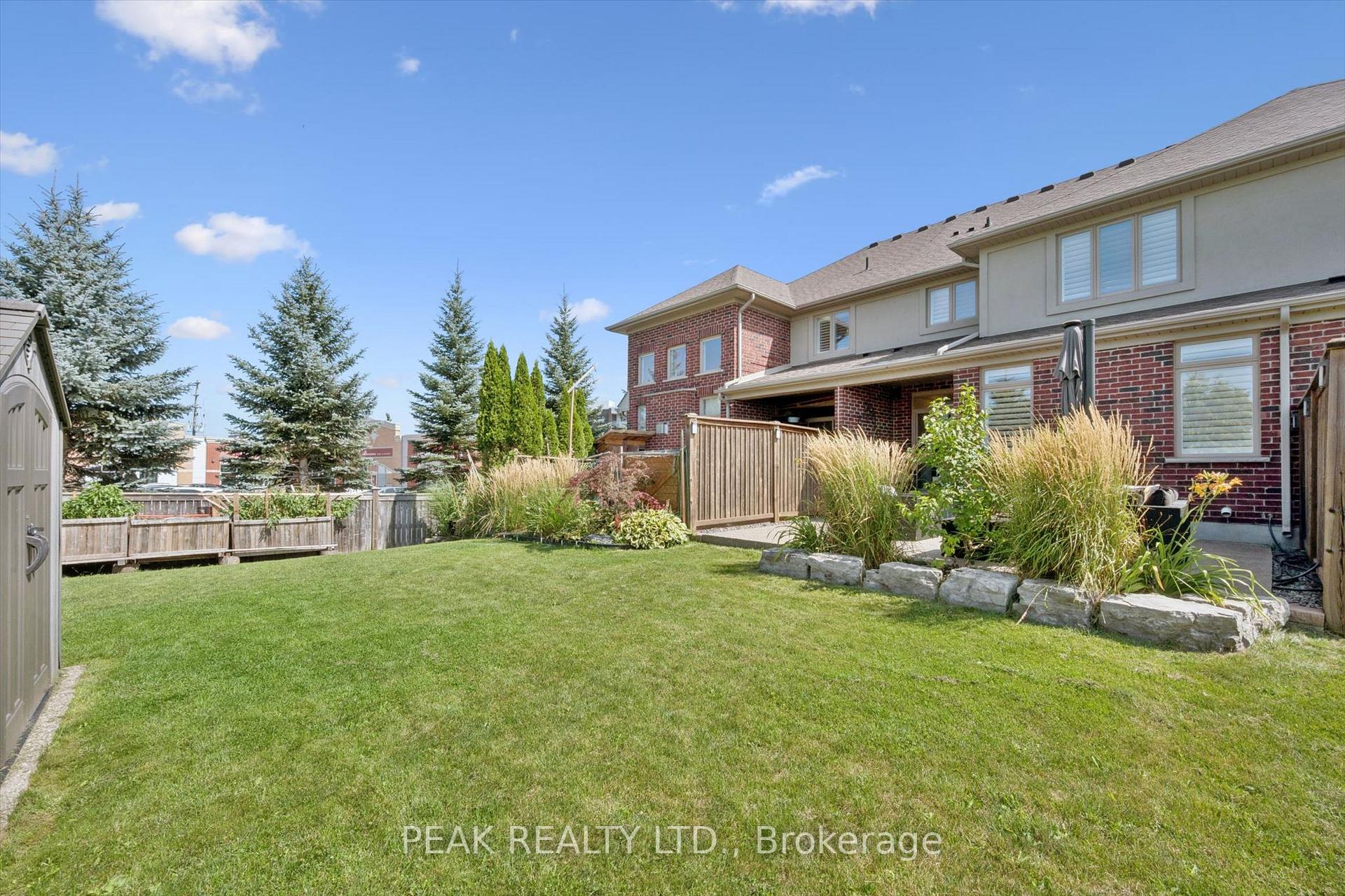 Photo 37 of 111 Oak Park Drive, Waterloo, Eastbridge — HOMEH