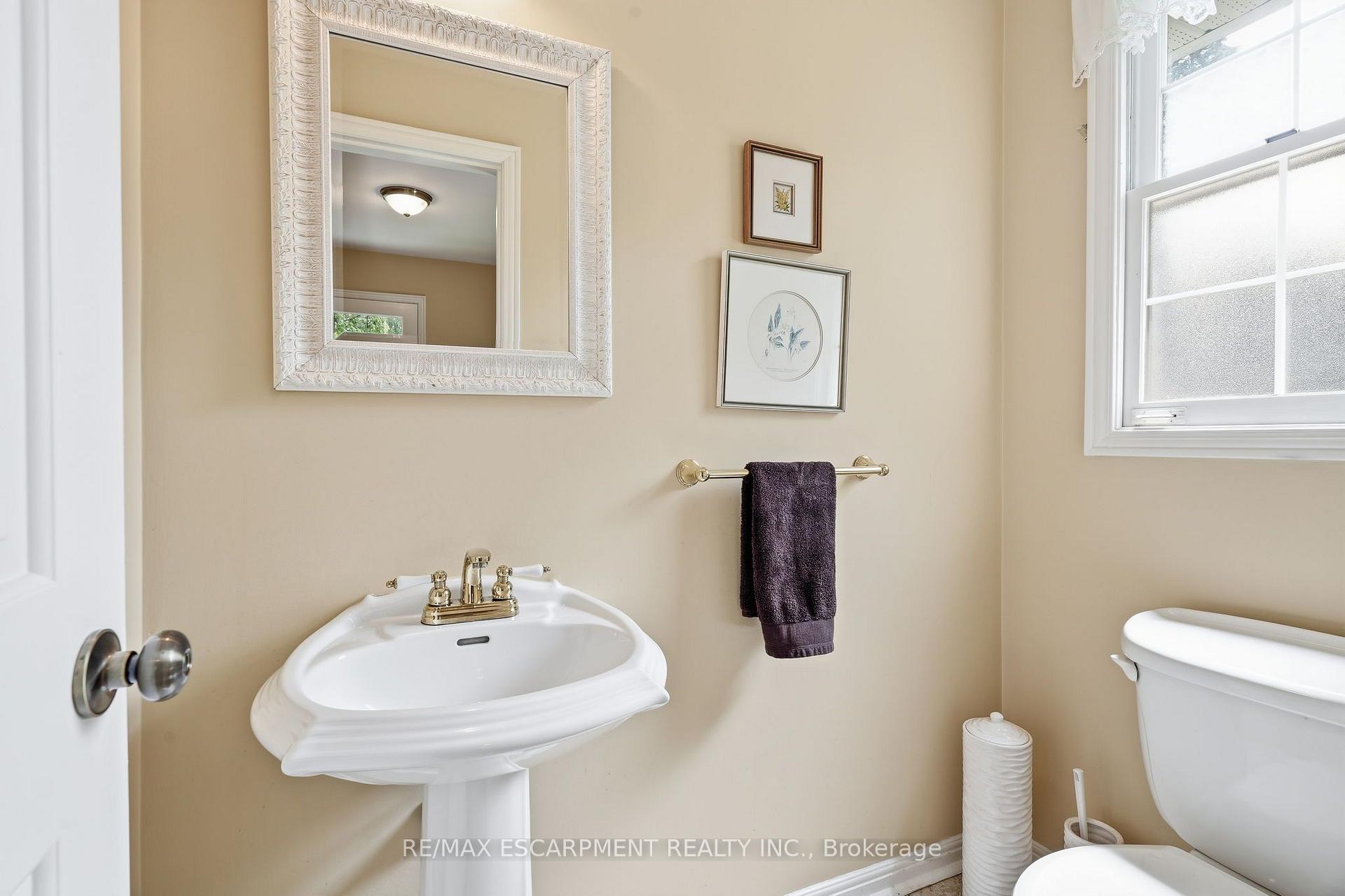 Photo 35 of 359 Lark Avenue, Burlington, LaSalle — HOMEH