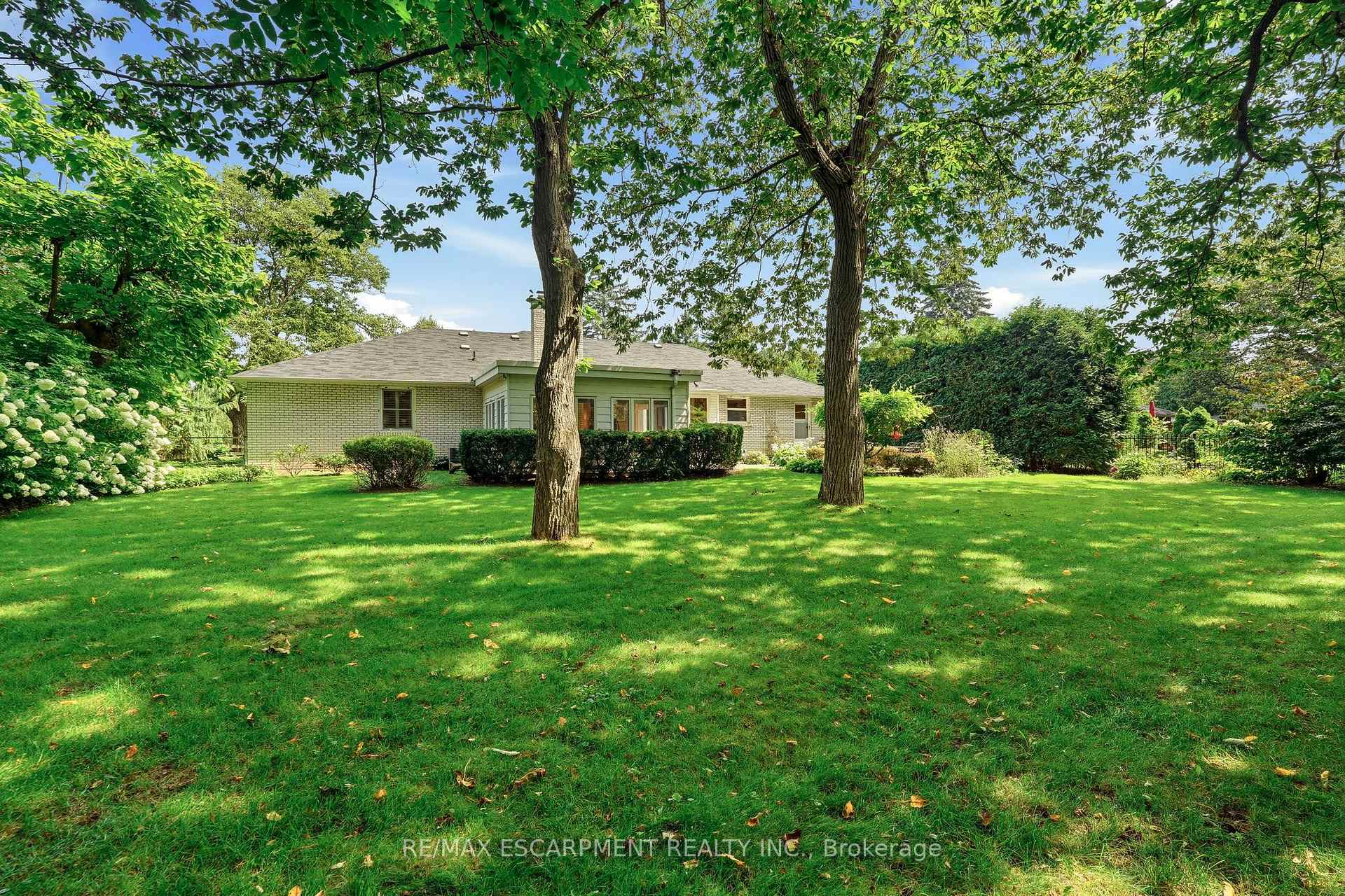 Photo 36 of 359 Lark Avenue, Burlington, LaSalle — HOMEH