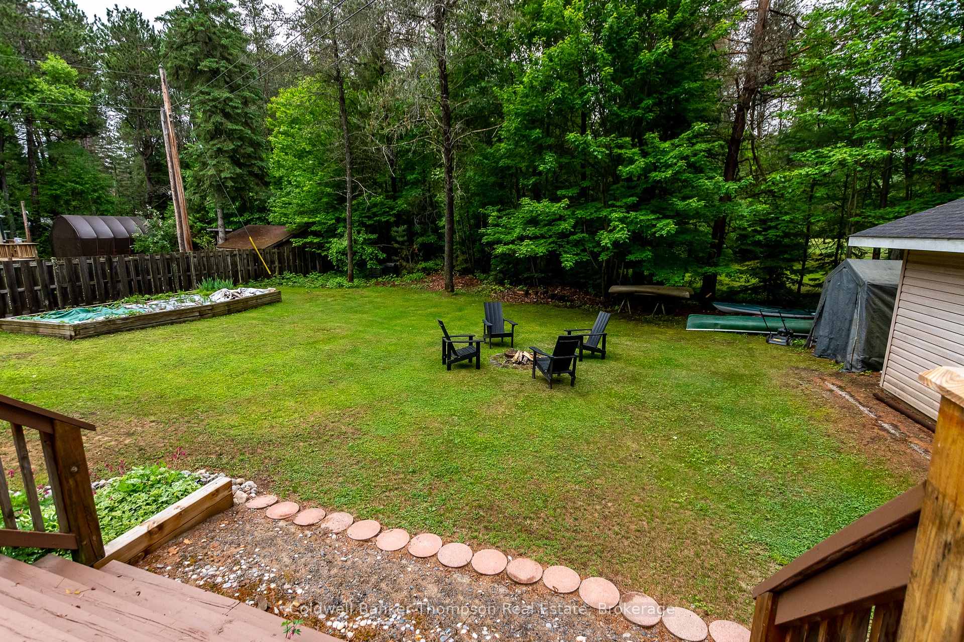 Photo 12 of 4237 Ravenscliffe Road, Huntsville, Stisted — HOMEH