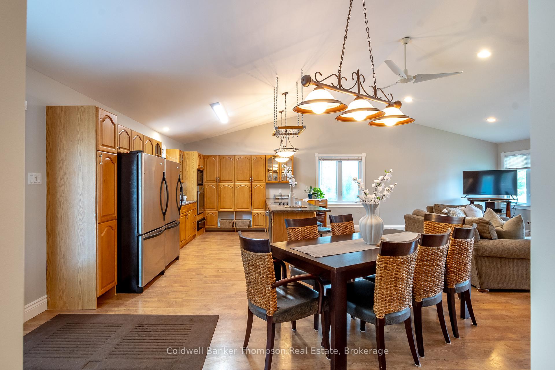 Photo 14 of 4237 Ravenscliffe Road, Huntsville, Stisted — HOMEH