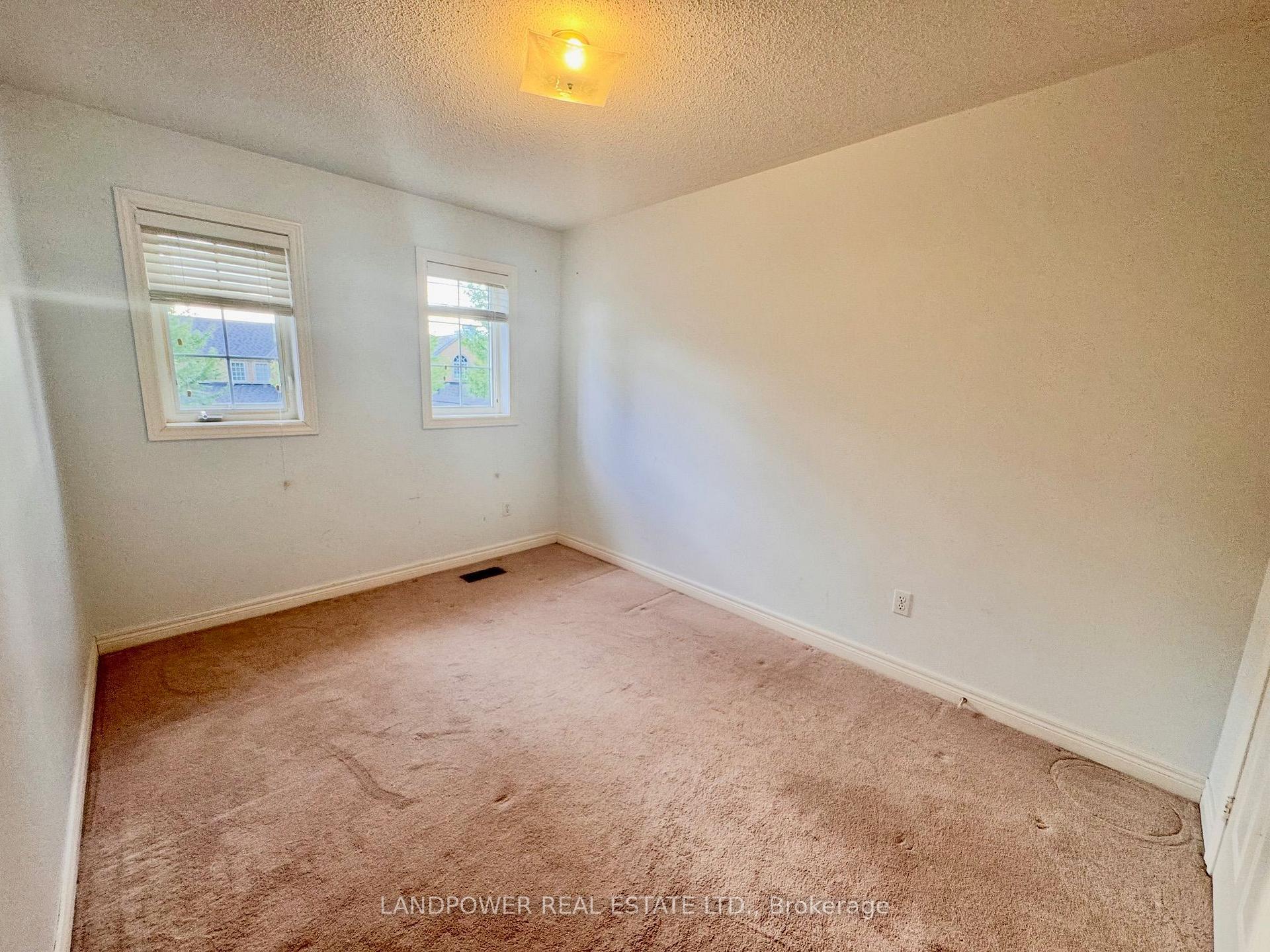 Photo 17 of 3 Balmano Road, Markham, Greensborough — HOMEH
