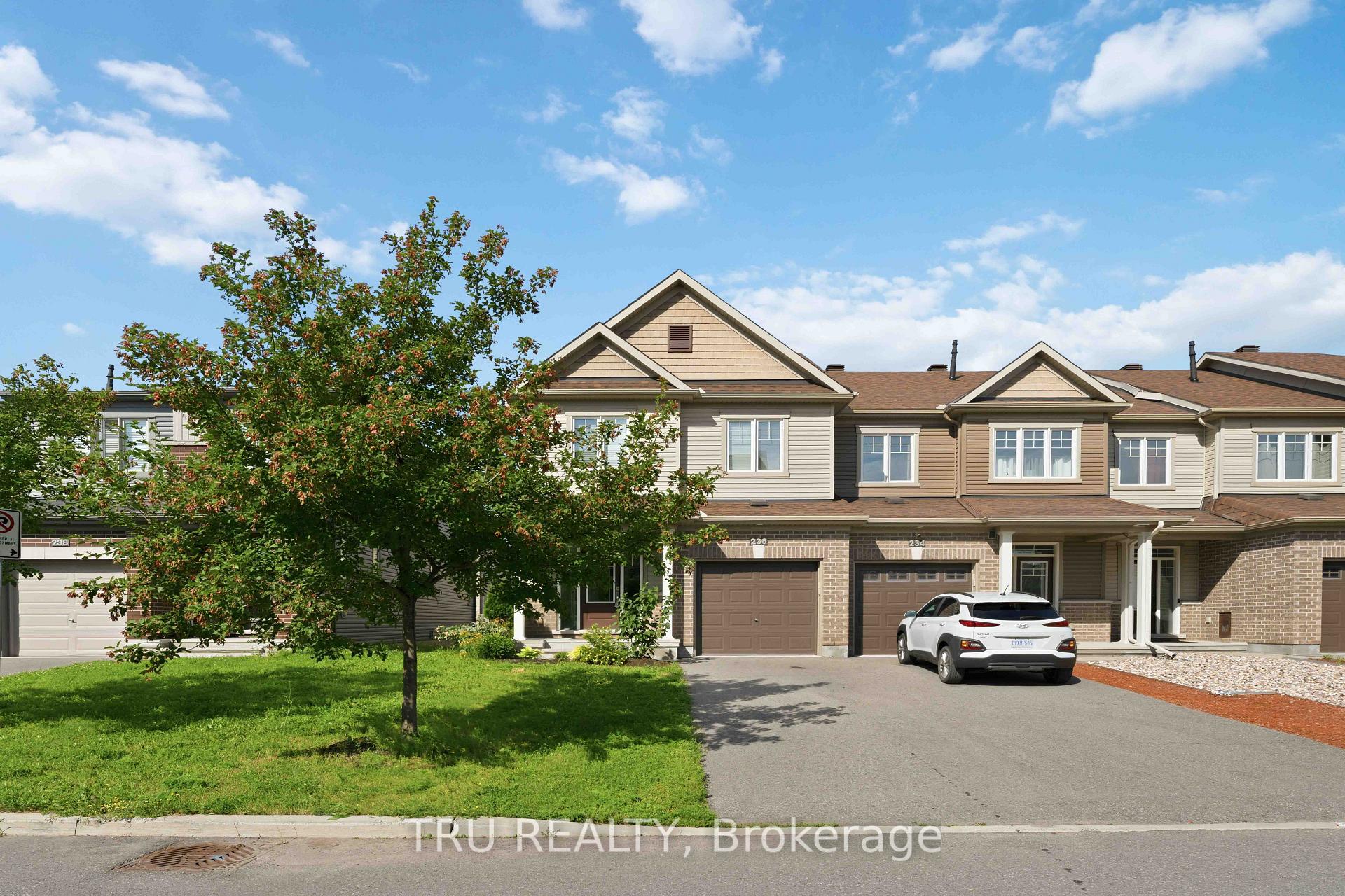 Photo 2 of 236 Yellowcress Way, Ottawa, Avalon West — HOMEH