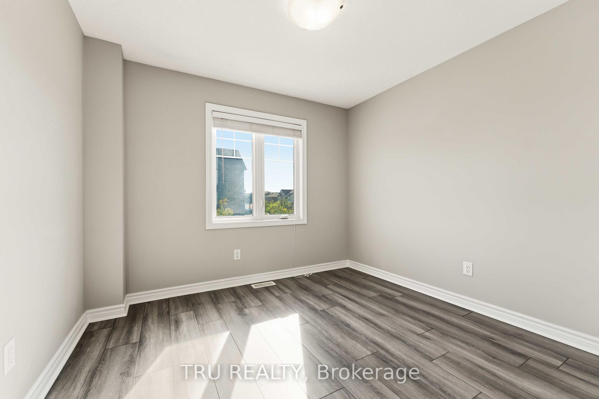 Photo 32 of 236 Yellowcress Way, Ottawa, Avalon West — HOMEH