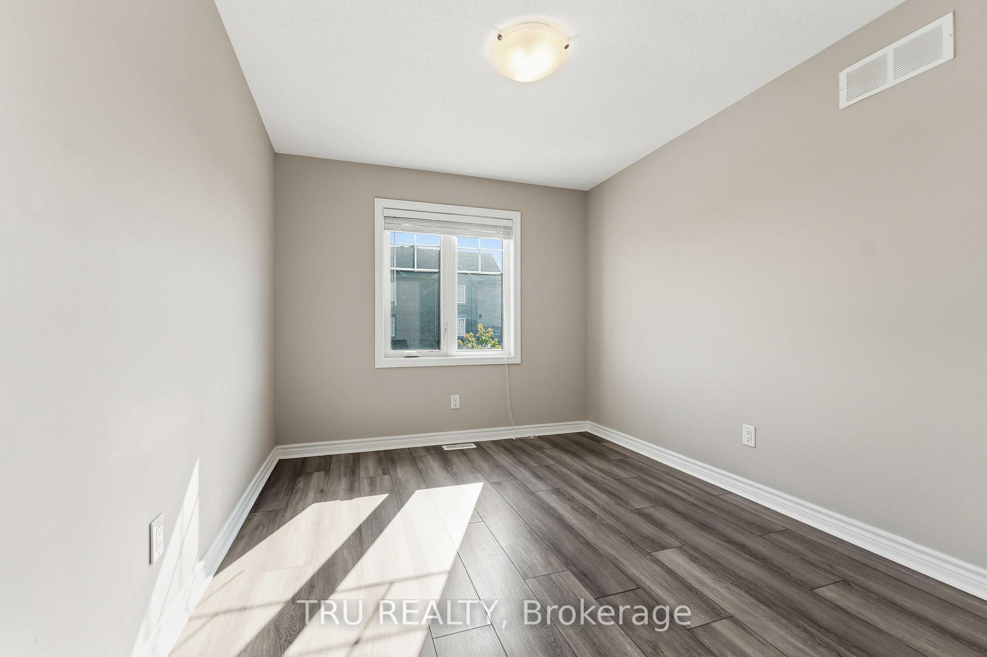 Photo 35 of 236 Yellowcress Way, Ottawa, Avalon West — HOMEH