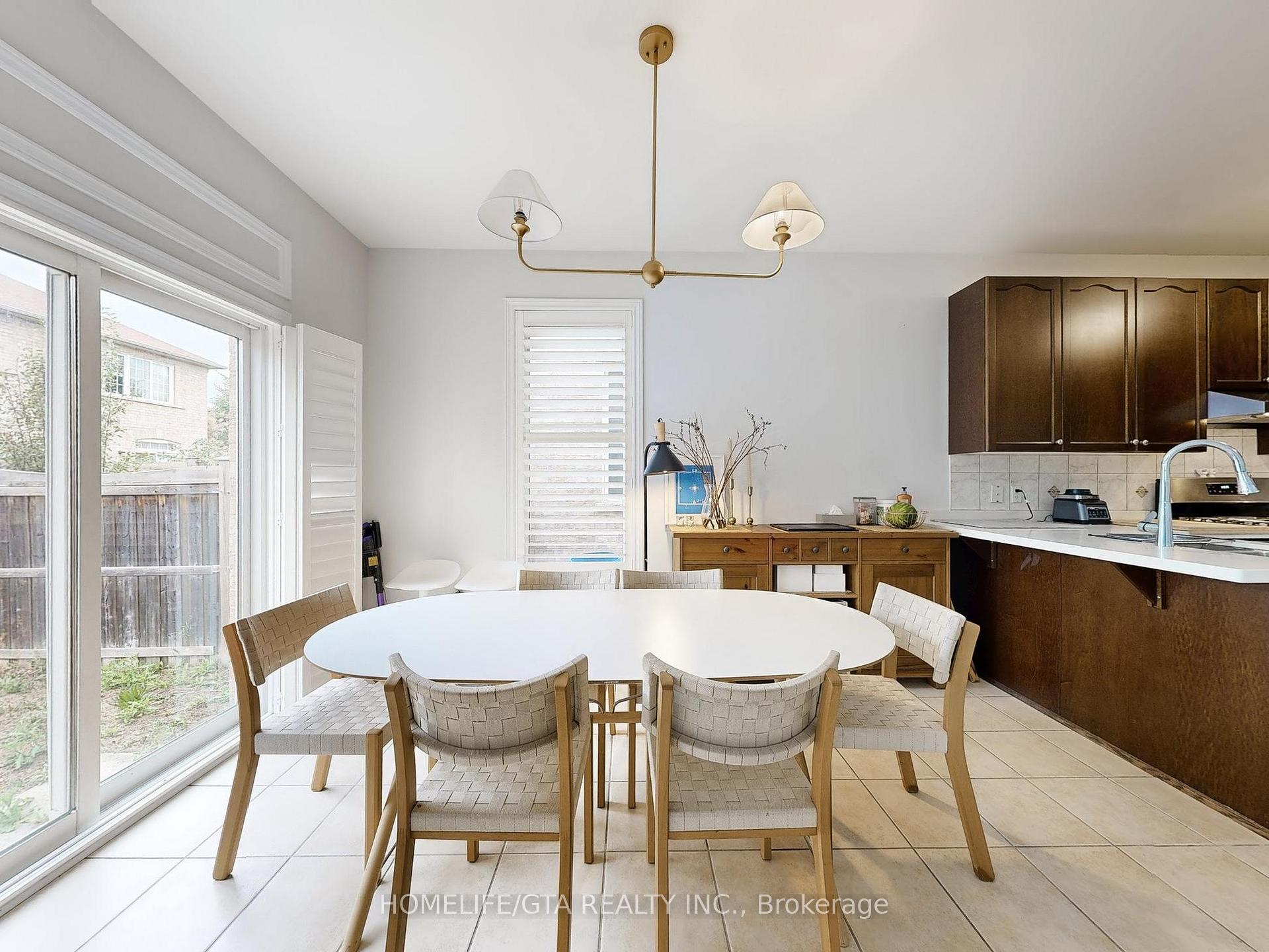 Photo 16 of 32 Scott Brown Street, Markham, Wismer — HOMEH